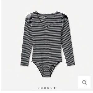 Everlane Long Sleeved V-Neck Bodysuit